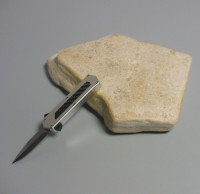 Coltello a scatto frontale Cm.16 Mod.F14 Carbon OTF/bo - Stiletto automatico