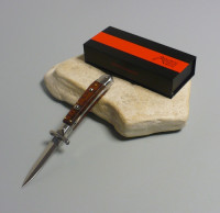 Coltello a scatto Cm.18,50 Mod.Medici Swinguard/18.5 Legno di serpente ( Snake wood ) - Italian stiletto