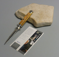 Coltello a scatto Cm.23 Mod.Sblus/23 Legno di ulivo spagnolo -Italian stiletto