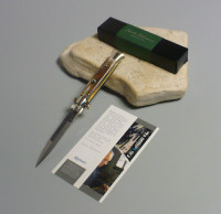 Coltello a scatto Cm.23 Mod.Sbpczm/23-1 Pick Lock Punta di corno di zebu'del Madagascar -Italian stiletto