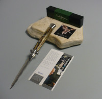 Coltello a scatto Cm.28 Mod.Skpczm/28 Punta di corno di zebu'del Madagascar - Italian stiletto