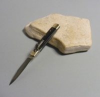 Coltello a scatto Cm.23 Mod.Leverletto Sbsa/23 Corno di bufalo scuro d'acqua - Italian stiletto