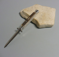 Coltello a scatto Cm.28 Mod.Swinguard Sbccr/28 Corno di cervo reale con lavorazione file work -Italian stiletto