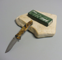 Virginia / Coltello chiudibile Cm.19,50 Mod.VI 8304 Polimero mimetic camo