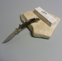 Coltello a scatto Cm.21,50 Mod.Diana Leverlook con estrsttore di cartucce corno di bufalo brasilian /1 - Italian stiletto