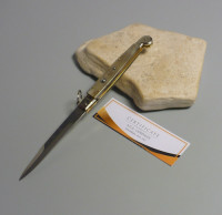 Offerta del mese /Coltello a scatto Cm.30 Mod.Siciliano/30 Chiusura ad anello Corno di bufalo biondo d'acqua - Italian stiletto